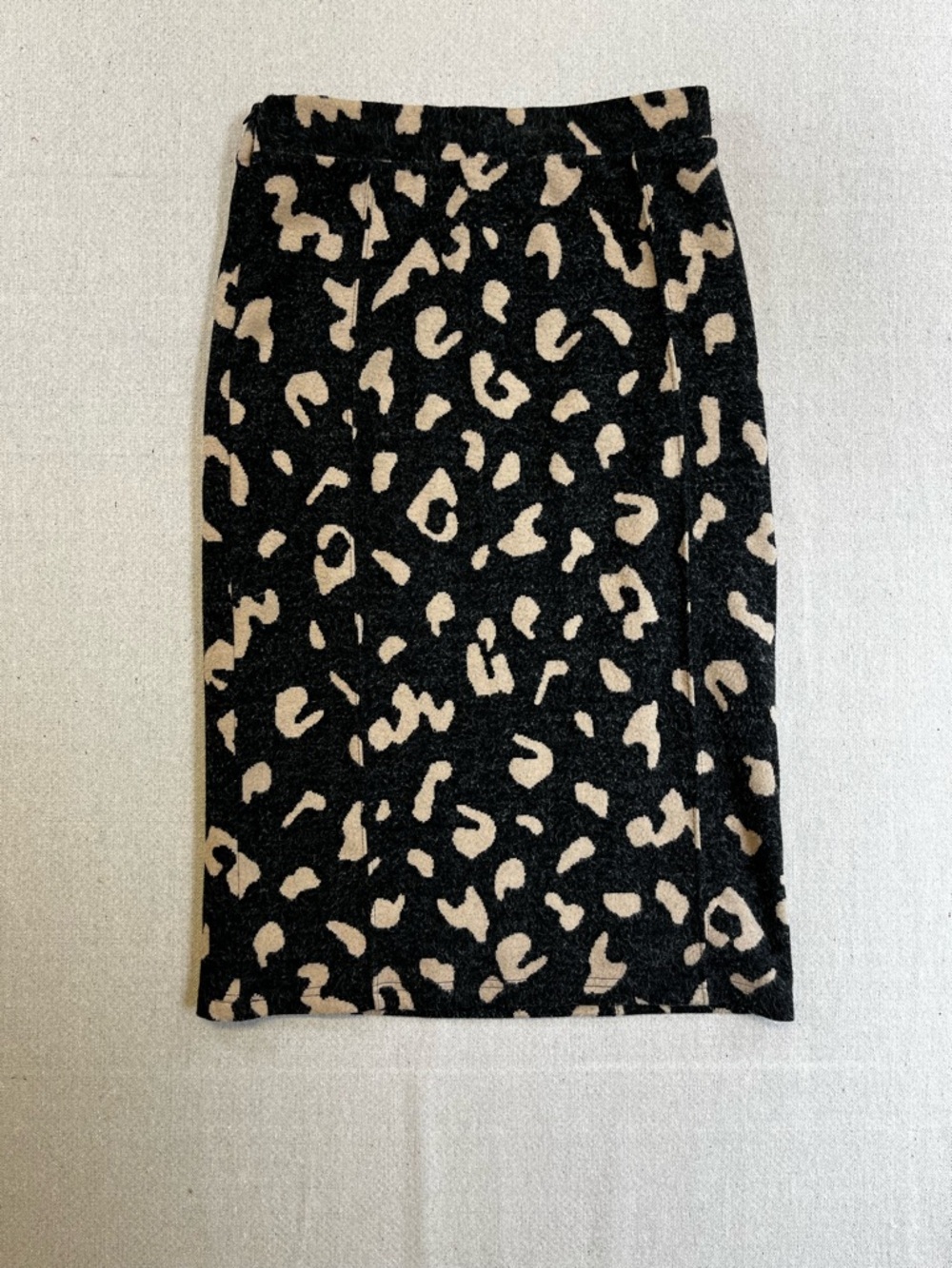 Anthropologie Black and Cream Leopard-Print Pencil Skirt - Picture 9 of 10
